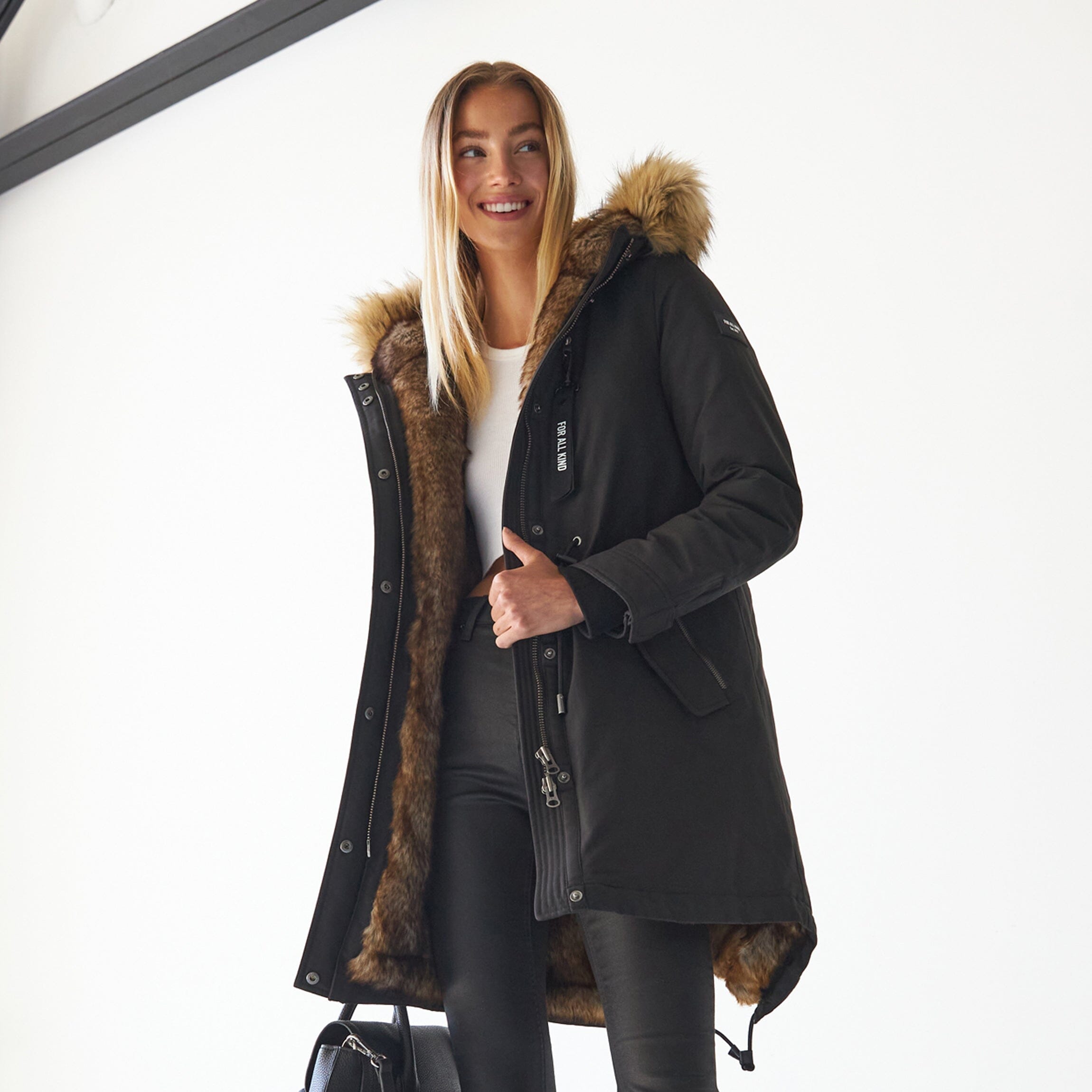 MOSS PARKA V2 - BLACK